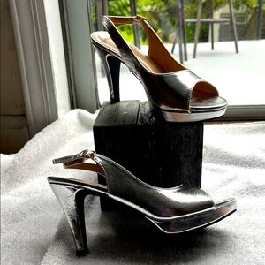 Chic Silver Peep-Toe Heels